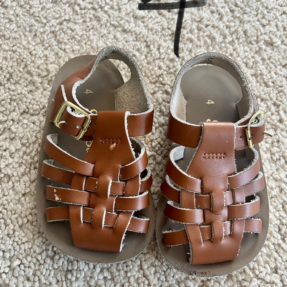 Brown Leather criss cross Sunsans